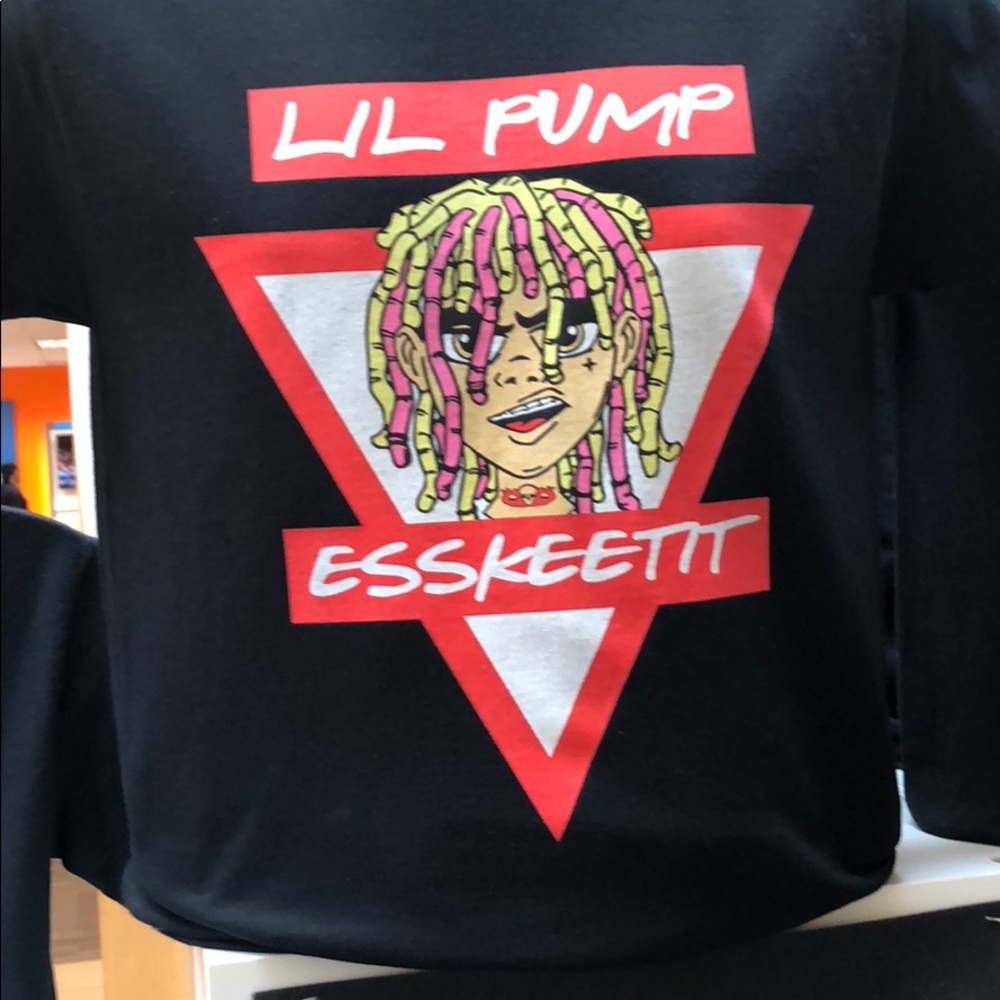 Tshirts - Picture 1 of 1